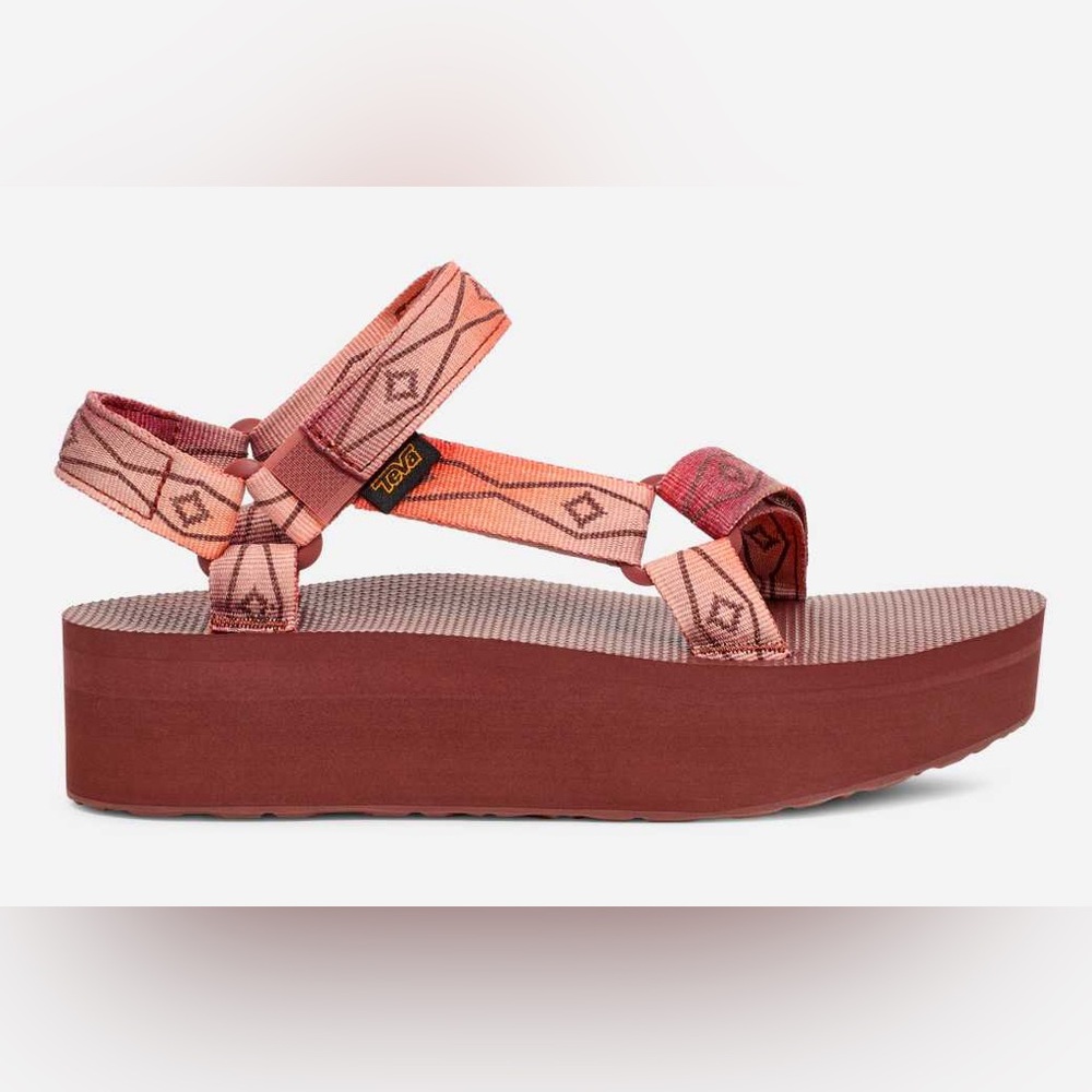 Teva women’s flatform universal sunscape sandal size 7 waterless scarlet